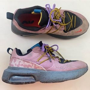 Nike Air Max Verona 2.0 in plum